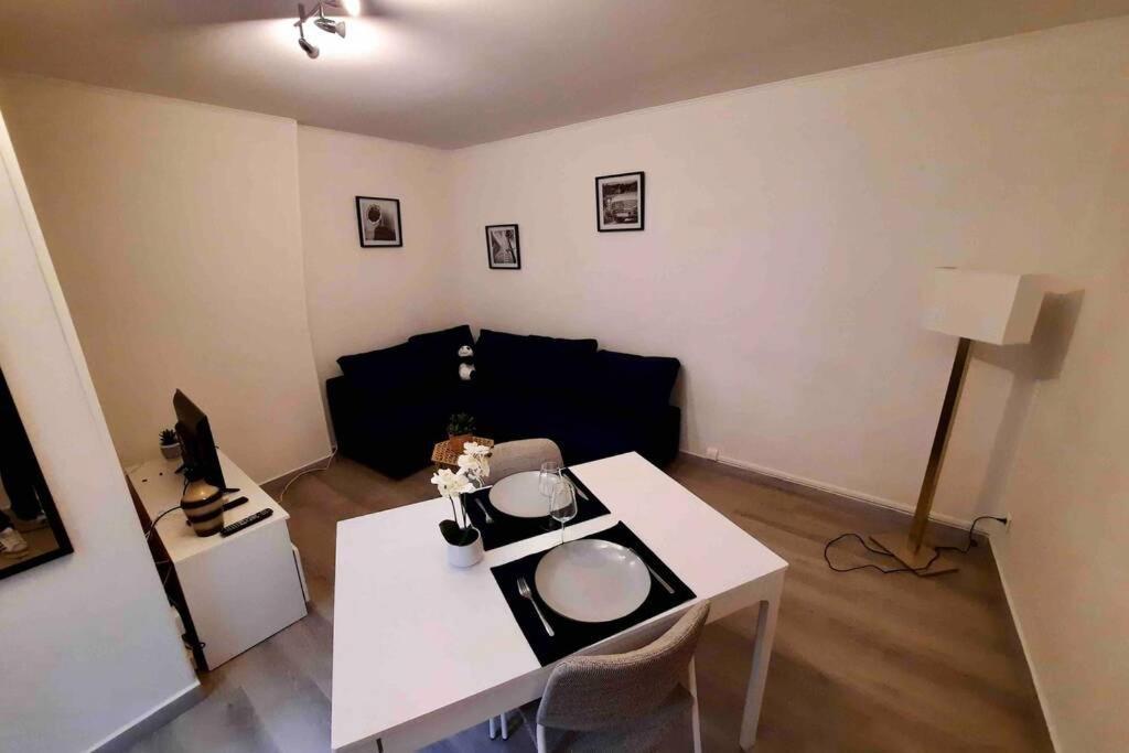 Grand Studio Confort Avec Exterieur Reims Exteriör bild