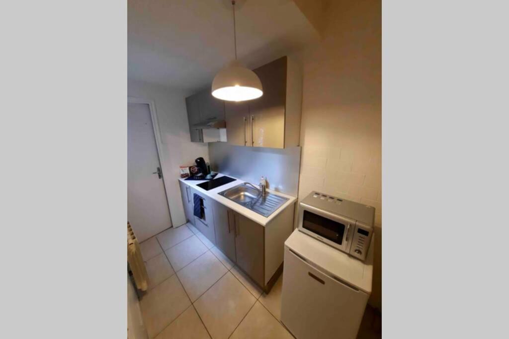 Grand Studio Confort Avec Exterieur Reims Exteriör bild